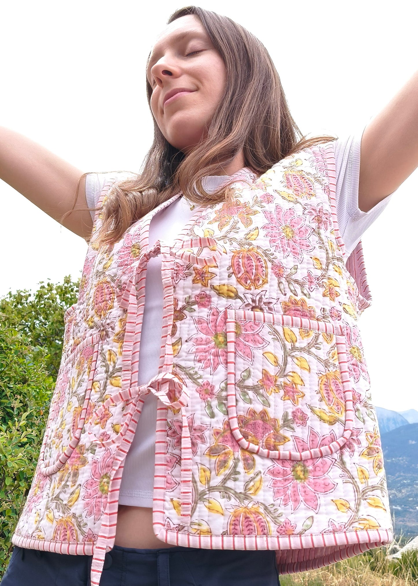 Pink Flower Sleeveless Jacket