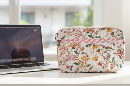 Flowers laptop bag